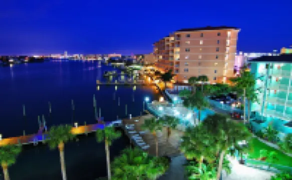 クリアウォーター ビーチ ホテル