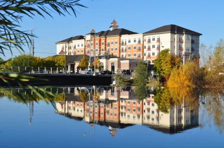 Residence Inn Idaho Falls Отели рядом с достопримечательностью «Мелалейка Филд»