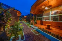 Toya Ubud Ecopark & Waterfall - Campingplätze