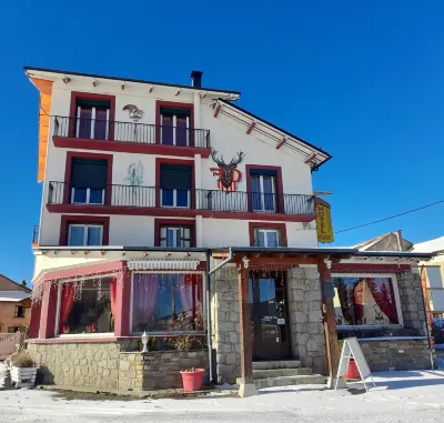 Le Catalan - Hôtel et Appartements Отели в г. Пиренеи 2000