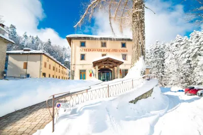 HG Abetone e Piramidi Resort Hôtels à : Abetone