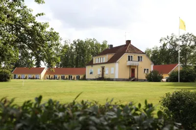 Araslöv Golf & Resort Hotels near Alrahma Mosque