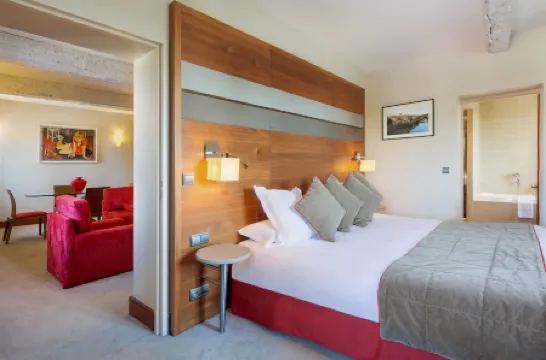 嘉布遣會修道院度假村及水療中心