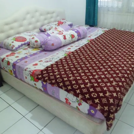 Villa Kota Bunga Matahari Hotels in Pacet