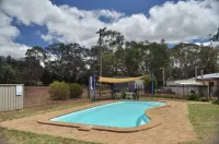 Wagon Wheel Motel & Units Hotels in Coonabarabran