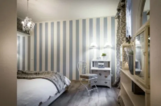 โคโม ยูนีควิว