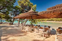 Pine Beach Pakostane - All Inclusive Light - sul mare