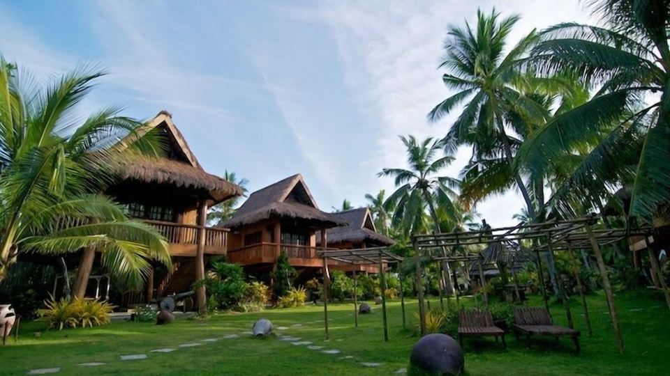 Hoyohoy Villas