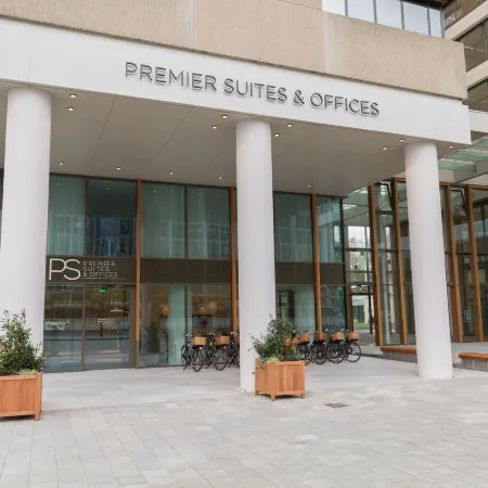 Premier Suites Rotterdam