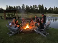 Family-Friendly, Very Private, Trout Pond, Hot Tub, 40 Acres In National Forest Hoteles en South Lawrence