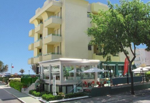 아우구스투스 호텔 리치오네