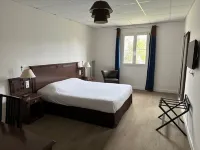 Hôtel Hapy Hotels in Houdan
