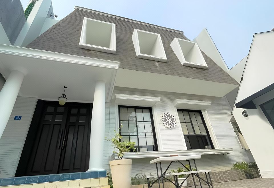 Mooi Inn City Center Surabaya