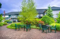 Leland Lodge Hotels in Leland