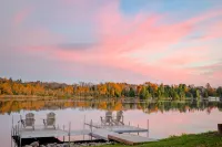 The Saucy Willow Inn and Cottages Hotels in Kawartha Lakes