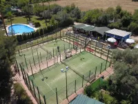 1 Bed-4 Guests-AirCon-Parking-Golf