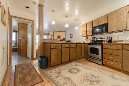 Southview Lodge Отели рядом с достопримечательностью «Брайан Хед Резорт»