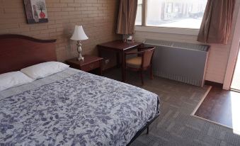 Caravel Motel