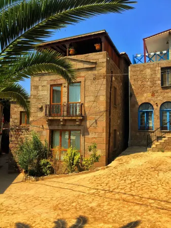 Tas Otel 17 Отели рядом с достопримечательностью «Behramkale»