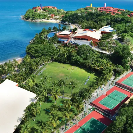 Las Brisas Huatulco – All Inclusive