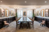 Logis - Hotel de La Mairie Hotels in Embrun