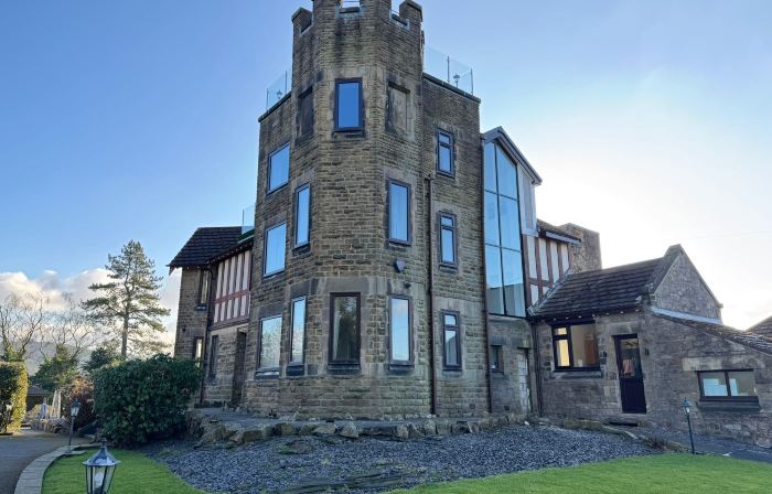 Castle House Holiday Home