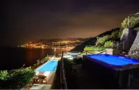 Villa Vittoria in Maiori - Hot Tub