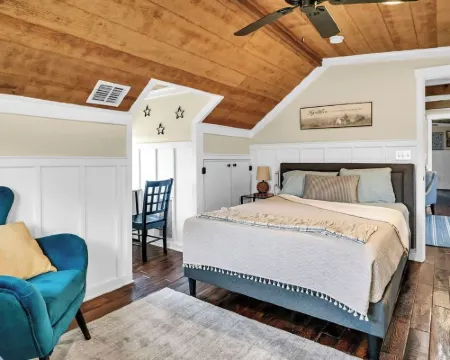 The Alexander at Creek Road Hotels in Dripping Springs
