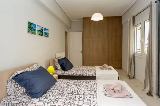 Thano's Stylish Flat Just 150m to the Beach