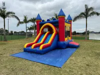 海灘附近帶私人泳池和燒烤區的四居室別墅