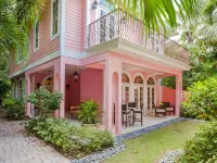 Waterfront Pink House with Private Dock & Pool Hotels in Captiva