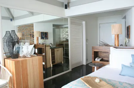 Taj Coral Reef Resort & Spa Maldives Отели в г. Maaranfushi