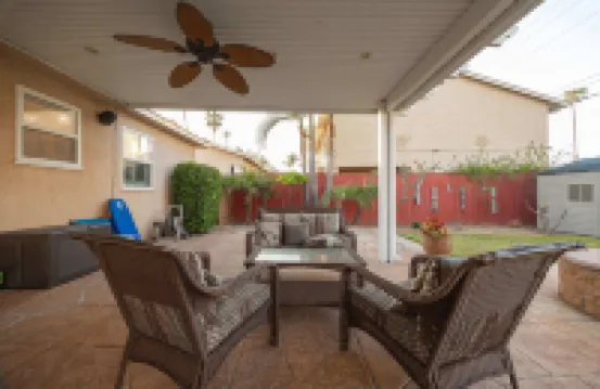 Charming Retreat with Fire Pit and BBQ Grill - Cozy Family Oasis