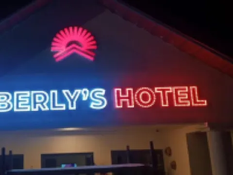 Kimberlys Hotel Hotels in Tamale