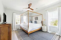 Windward House by Avantstay Walk to Beach + Restaurants Saltwater Pool