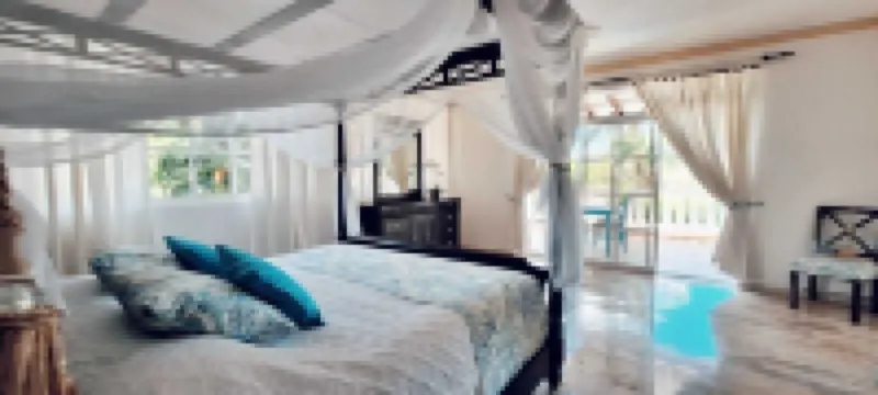 9th Hole Villa