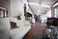 Hotel Milano Pool & Garden Hoteles en Godiasco