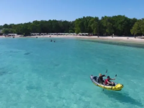 コラル OHS ホテル & マリーナ エン トゥカカス ムンシピオ・アウトノモ・シルバのホテル