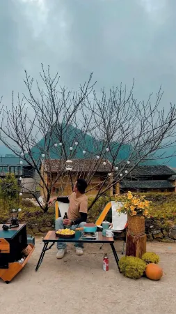 Chanh Homestay Lo Lo Chai Отели в г. Lung Cu