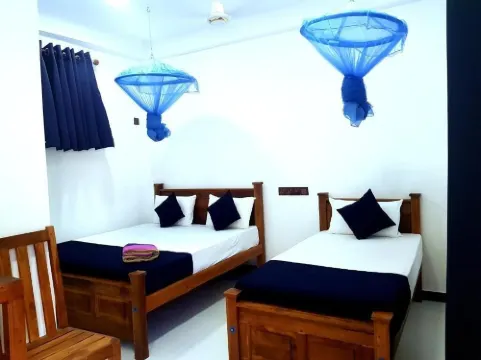 โรงแรม นิว นาตราช