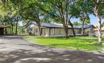 Creekside Haven with Pool and Firepit