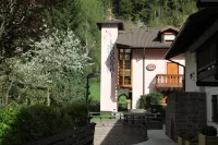 Residence Lagorai - Fiemme Holidays Hoteles en Predazzo
