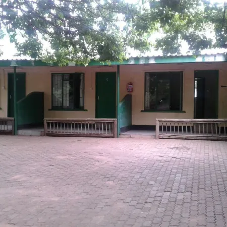 Kazungula Guest House