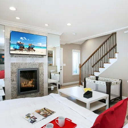 Costa Mesa -newport- Patio - Free Parking-cm-2