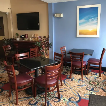 Days Inn by Wyndham Keene NH