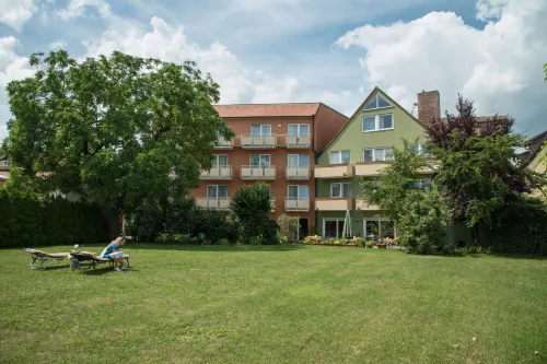 Weinhotel Rose Hotels in Dettelbach
