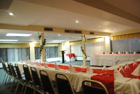 Apart Hotel la Cordillera Отели в г. Чамелекон