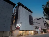 Iris Park Hotel Hotels near Chanakyapuri