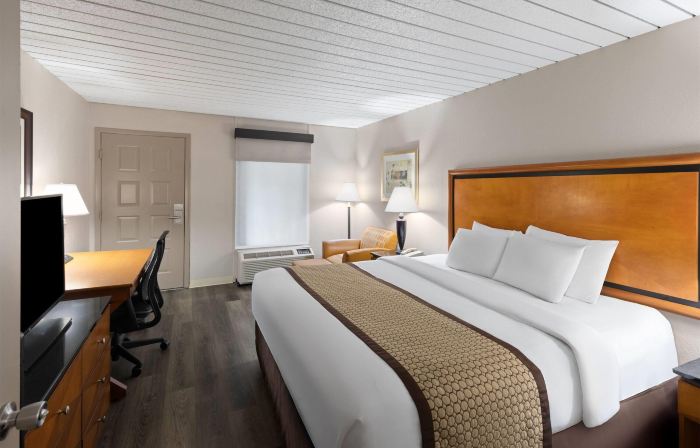 Baymont by Wyndham Knoxville I-75