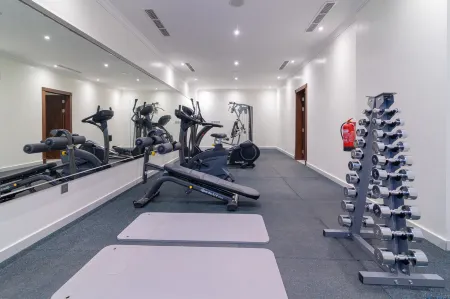 The Gate Hotel and Apartments Отели в г. Даммам